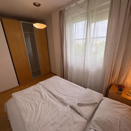 Murano Elektoralna 12a Warschau